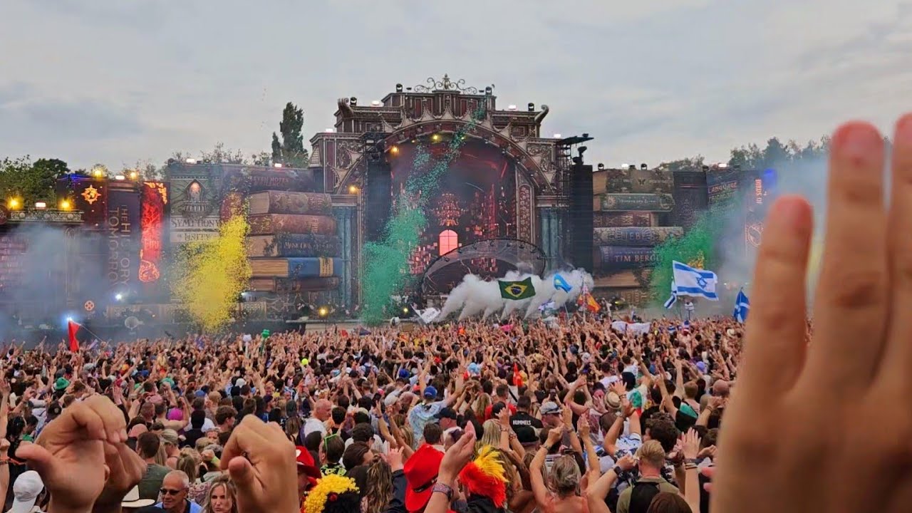 Martin Garrix b2b Alesso - Look Inside Our Hearts [2nd Version] Live 