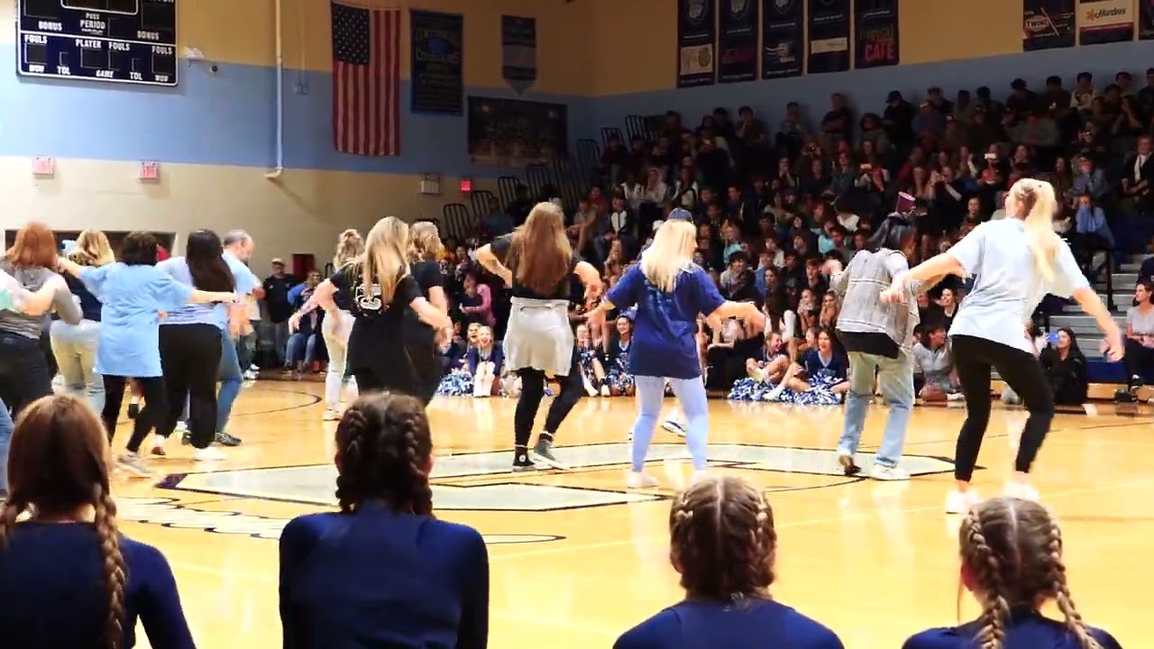 CHS Teachers Perform "Thriller" Flash Mob at Pep Rally