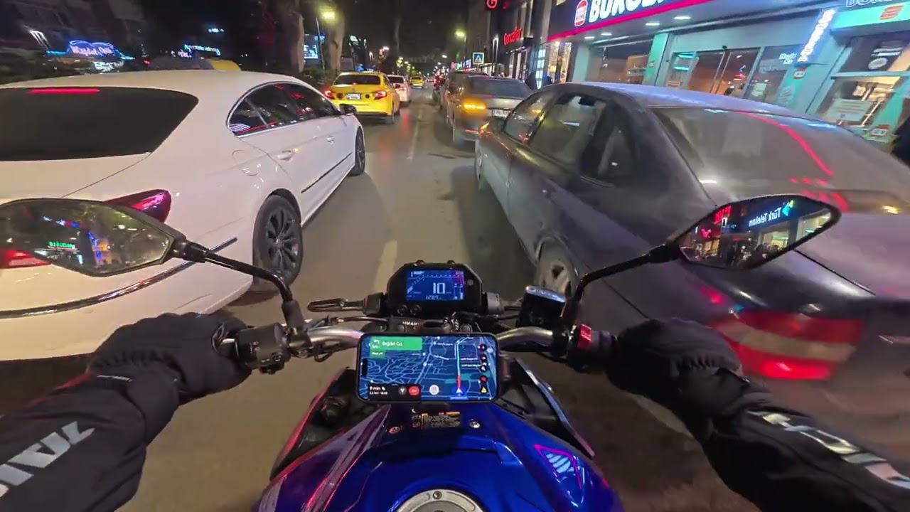 2025 Yamaha MT-25 | İzmit Çarşı | 4K