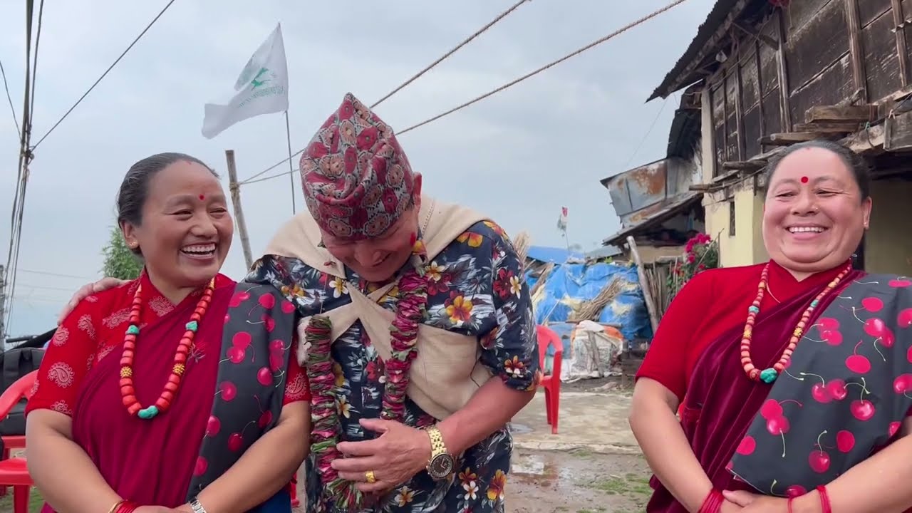 Siklesh Lamathar mother community dance