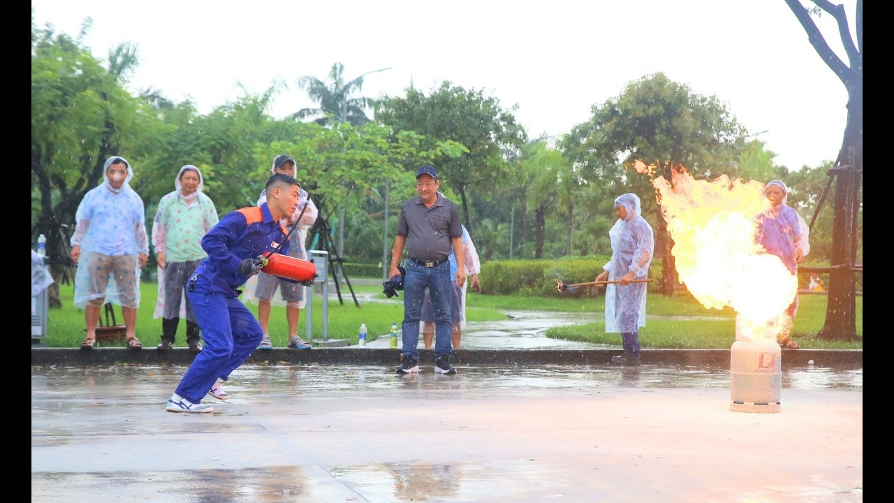 Petrolimex Gas - Đi giữa trời rực rỡ