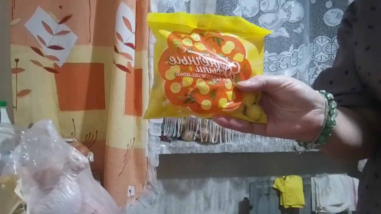 Распаковка продуктов. Мы все заболели.