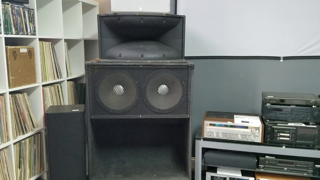 JBL 4520 Speakers