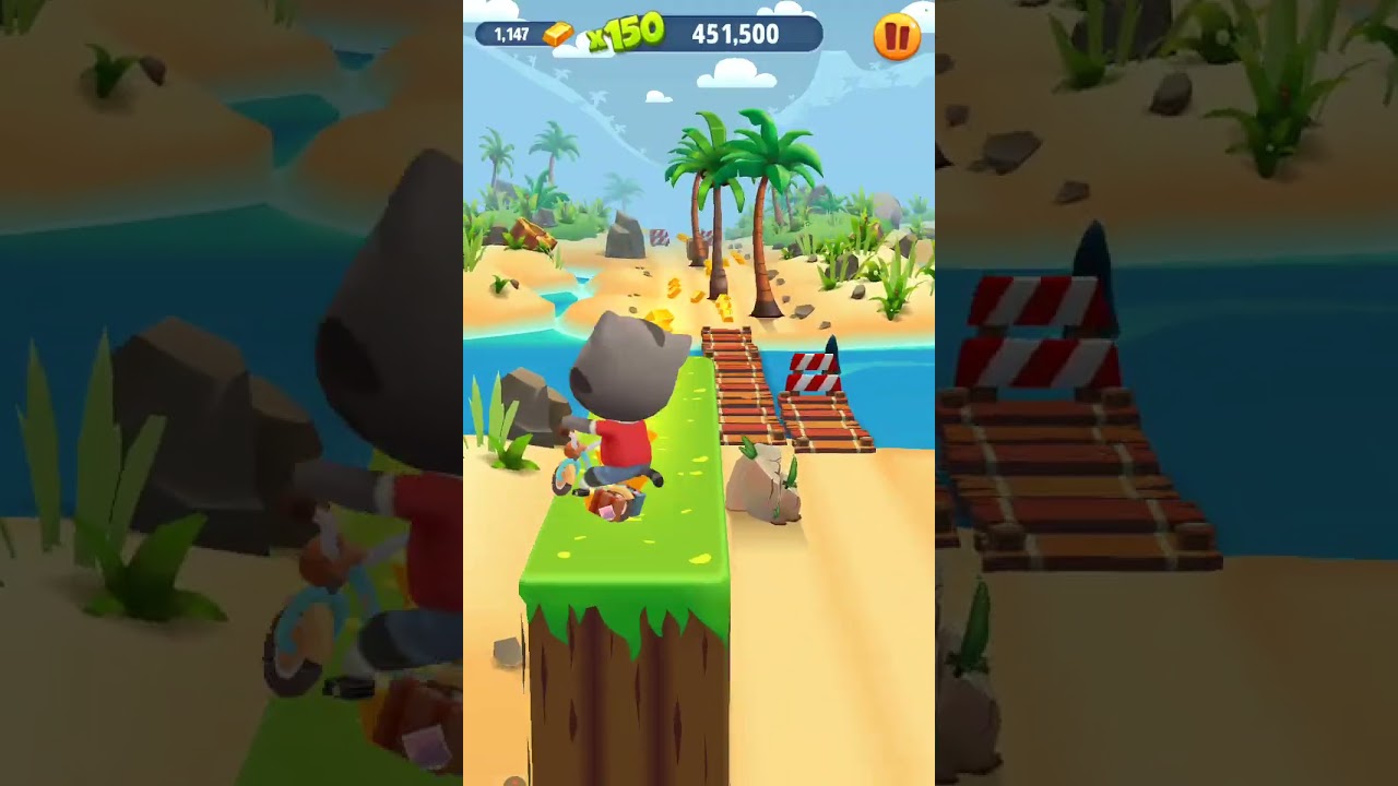 Playing talking tom gold run