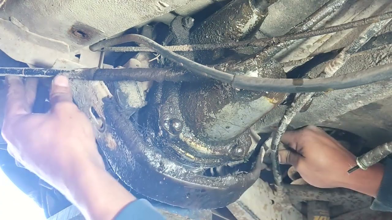 Sacando caja de cambios fiat 600