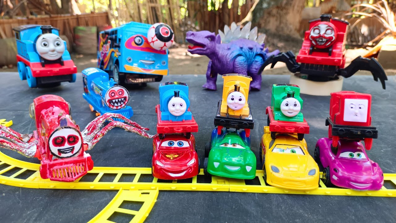 Bermain Kereta Api Thomas Hantu Laba-laba Vs Kereta Thomas & Friends, Mobil Balap, McQueen, Blaze