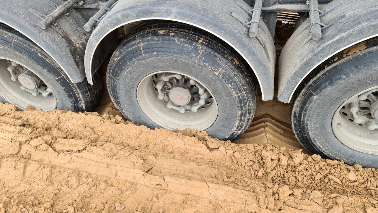 УТОНУЛА VOLVO FH,ДАФ ИЛИ VOLVO??СРАВНЕНИЕ