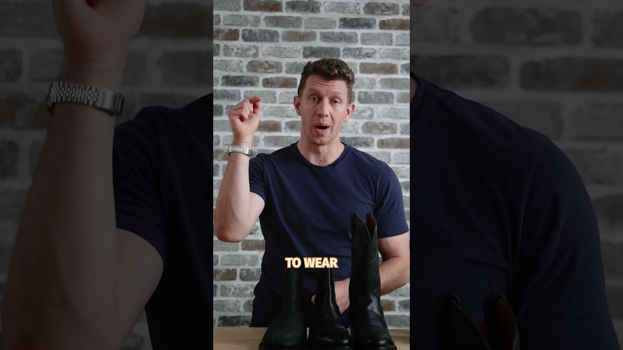 Какие ботинки лучше: чёрные или коричневые?