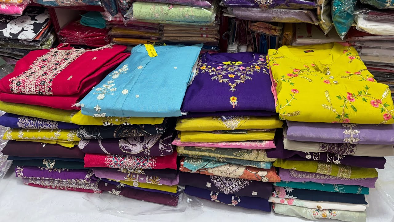 Шокирующие цены на комплекты Anarkali Kurti по оптовой цене в Бангалоре. Онлайн-шопинг и курьерск...