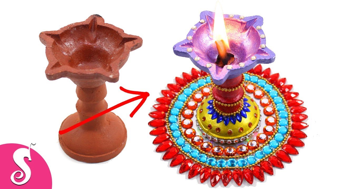 Decorative Plain DIWALI DIYA Painting using CDs/DVD | Easy Diwali Decor Ideas at Home #Idea1