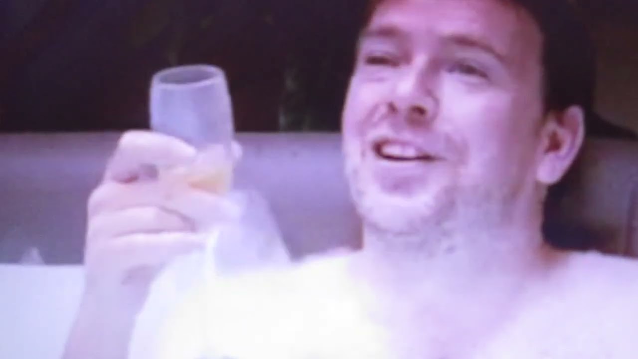 Eastenders  Nov 2009 Ian Beale in his jacuzzi Masood