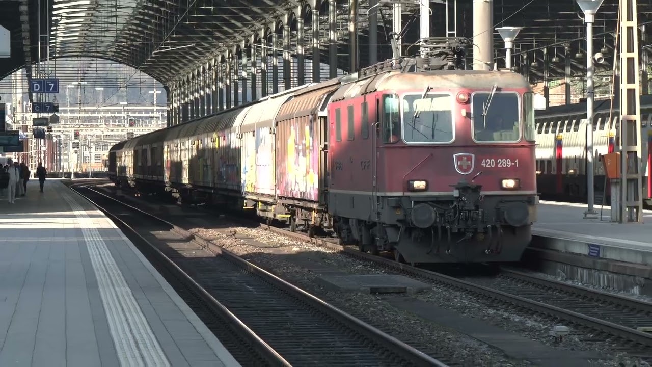 Schweizer Eisenbahnen.  Eisenbahnknotenpunkt Olten März 2025