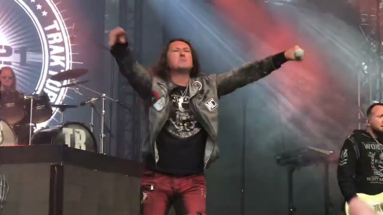 TRAKTOR - Defenestrace, SSK tour 2022 Děč&iacute;n