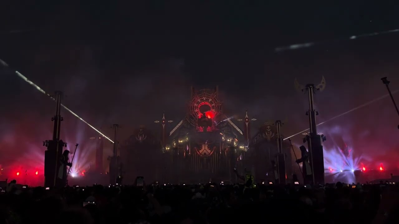 Defqon.1 2025 end Show Sunday