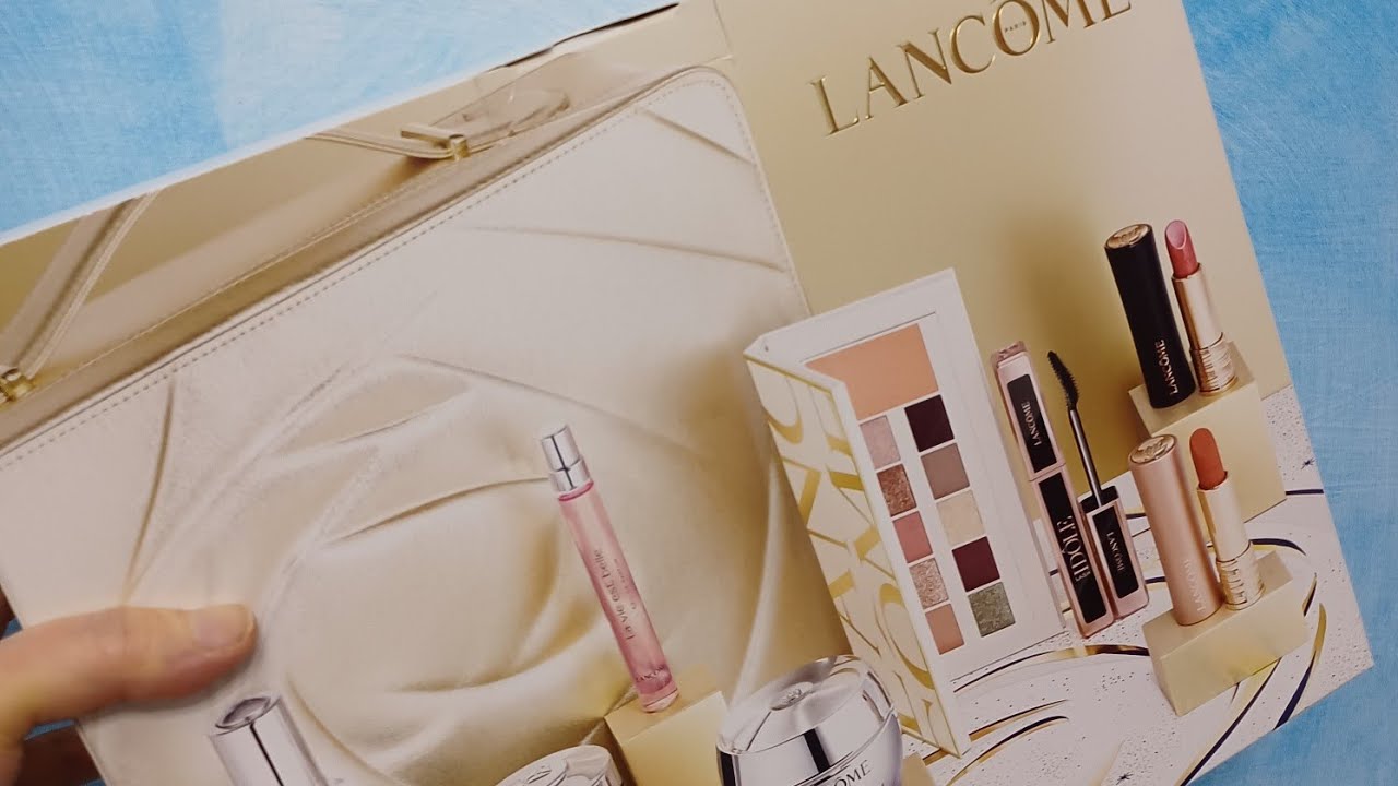 Lancôme Holiday Beauty box 2023 @LancomeInternational #unboxing