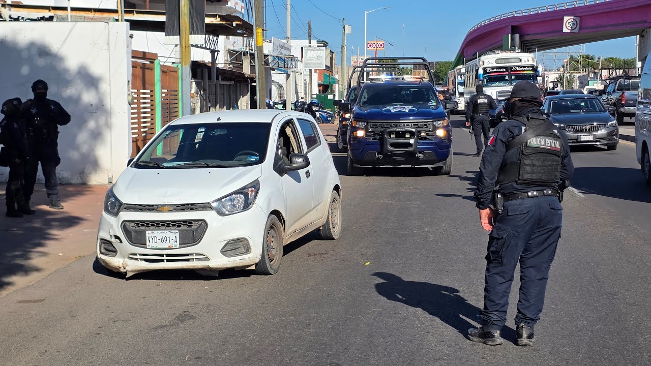 #envivo BAL3AN A UNA PERSONA DE CARRO A CARRO EN BACHIGUALATO