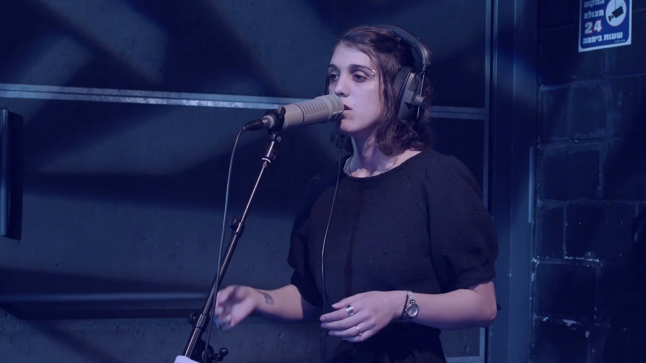 Flat4 - Words (live session)