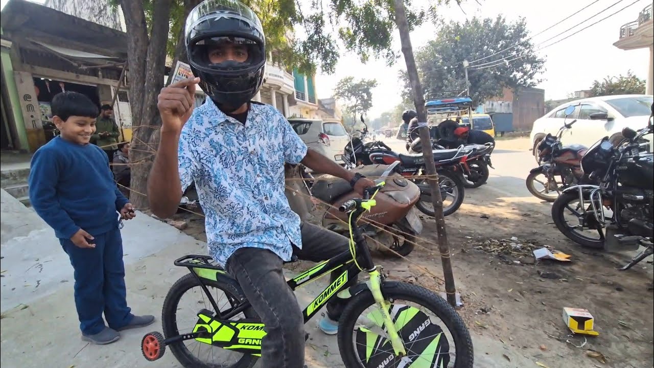 Cycle Par Baithate Panchar Hogi 😅