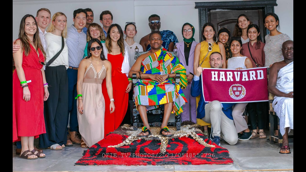 #OKUAPEHENE welcomes delegation from #Harvard University who seek to tour & learn about our culture
