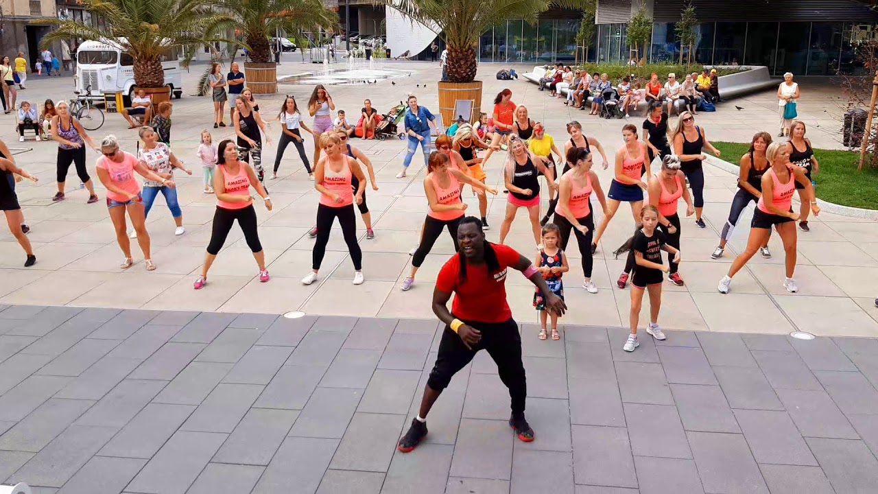 17.08.2019 MULTI FITNESS CLUB CHORZÓW RYNEK ZUMBA PACO film1