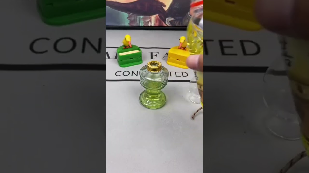 Vintage Kerosene Oil Lamp 🔥Product Link in Description & Comments!🔥