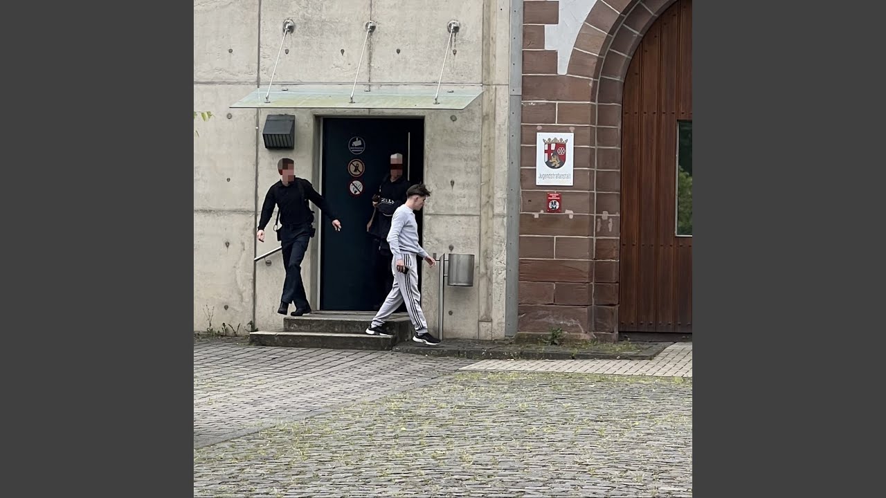 Blut an den Tretern