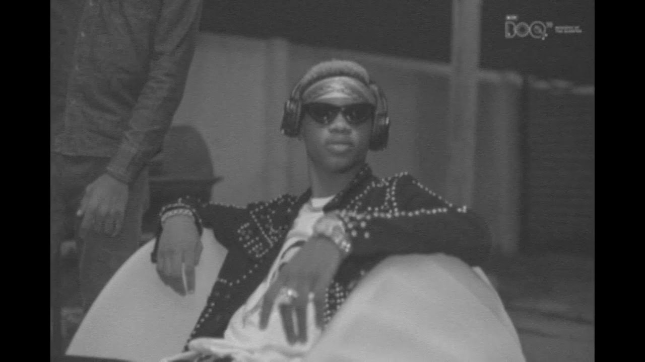 JAREDO x KIZZY W - KONA