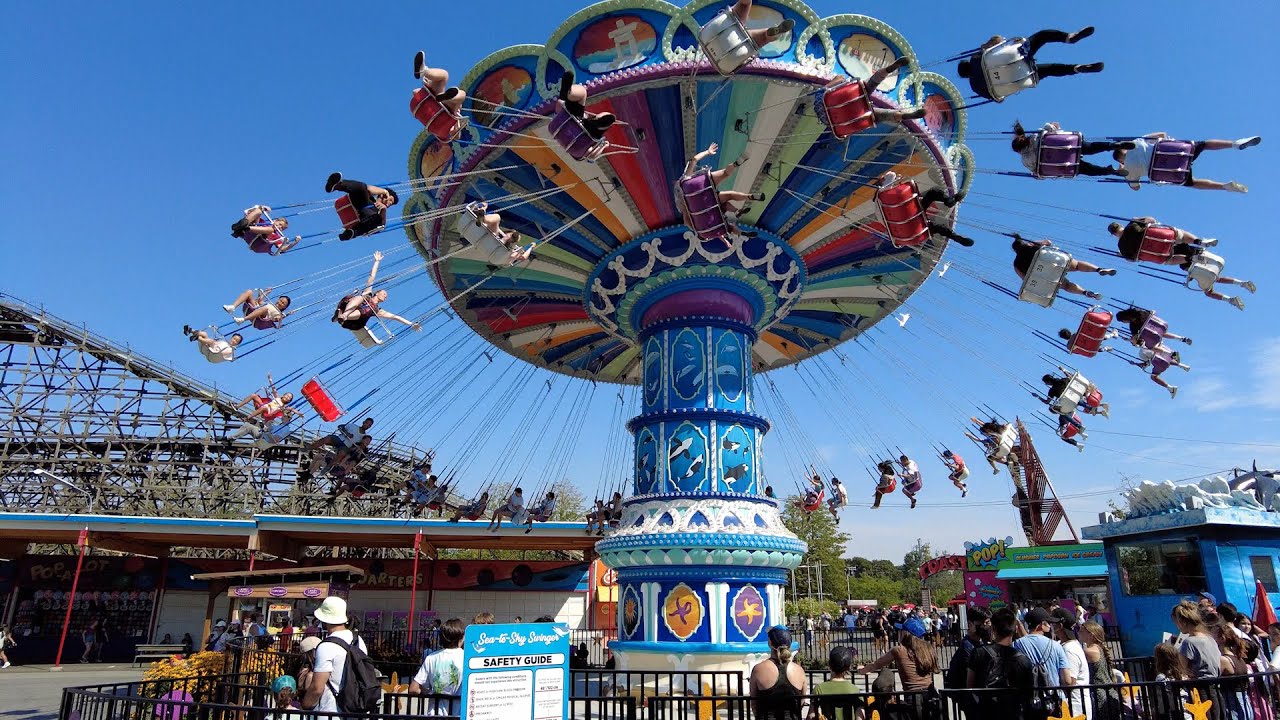 Vancouver Playland (Amusement Park) | Walk and Ride | Joyous and Fun for all ages| the PNE