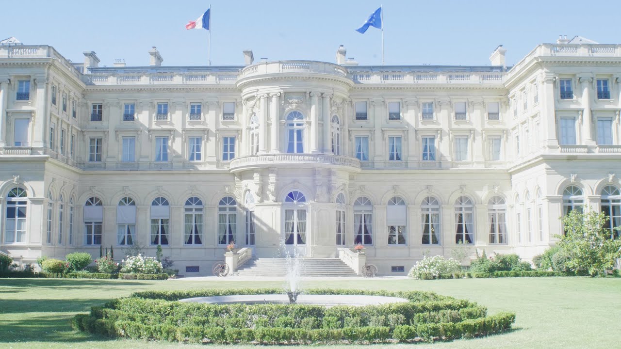Maître d'Hôtel au Quai D'Orsay
