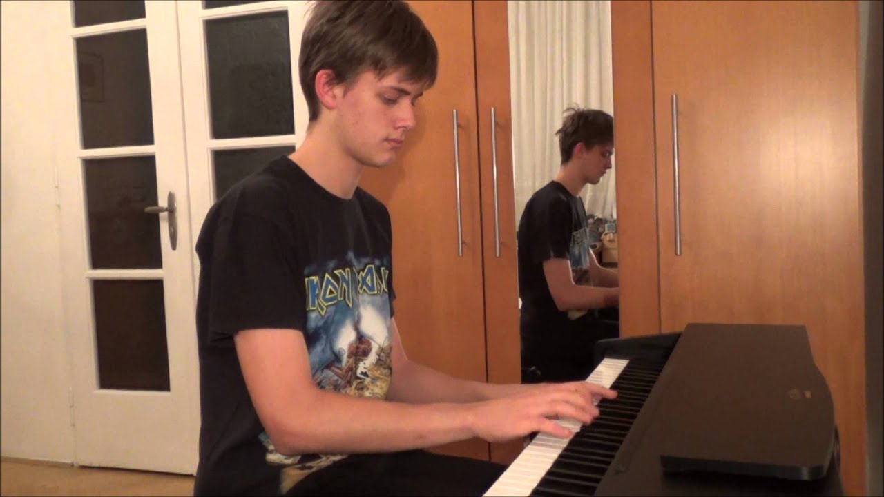 Iron Maiden - Fear of the dark piano cover