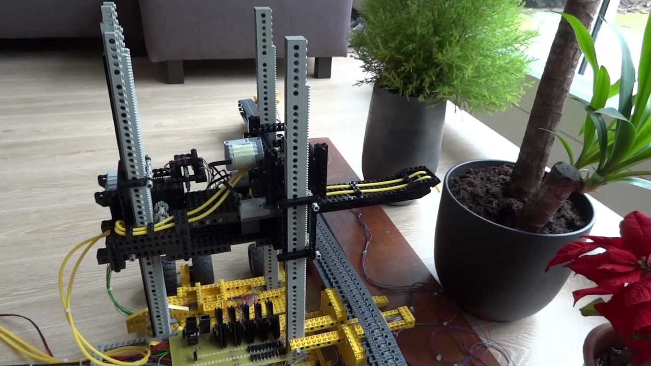 Useful LEGO plant watering robot with Arduino