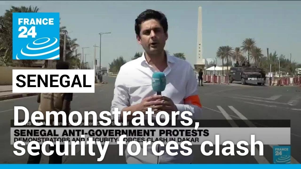Demonstrators and security forces clash in Senegal's capital &bull; FRANCE 24 English