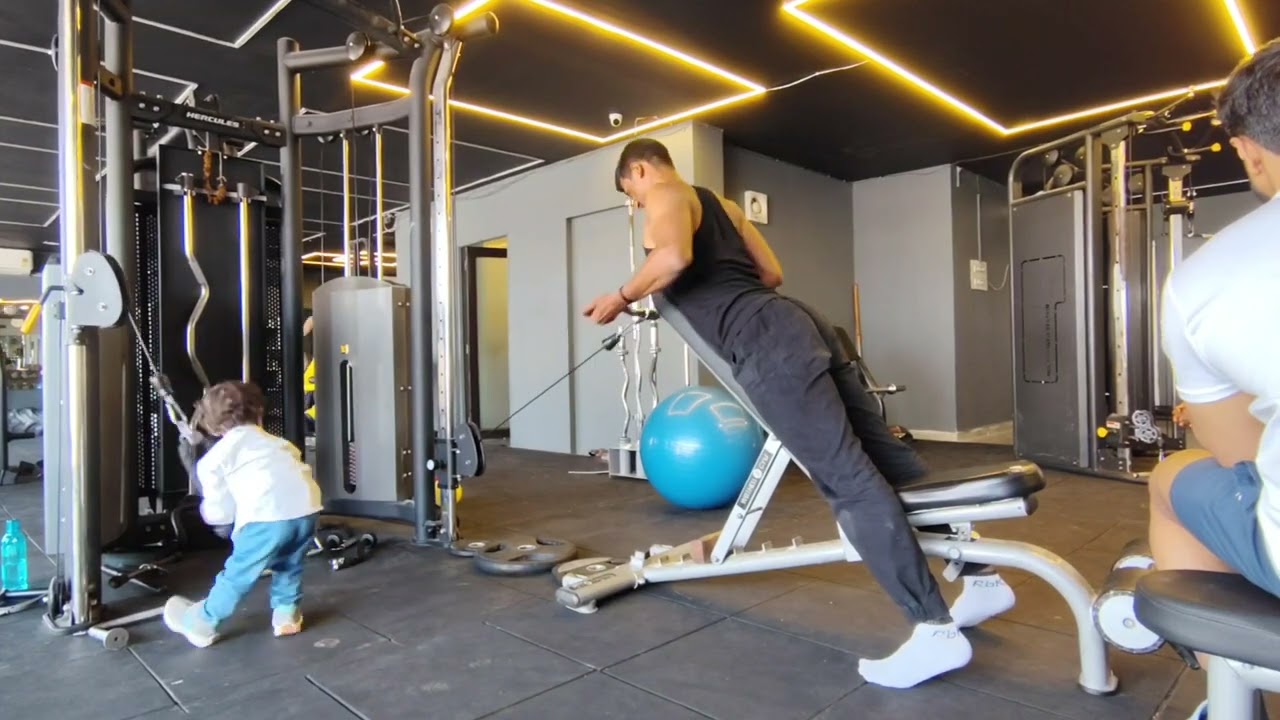 DAY-01 !! Gym Workout | Back Muscles + Abs Muscles | DETAIL VIDEO Patna  ?? #backworkout #gymvlog