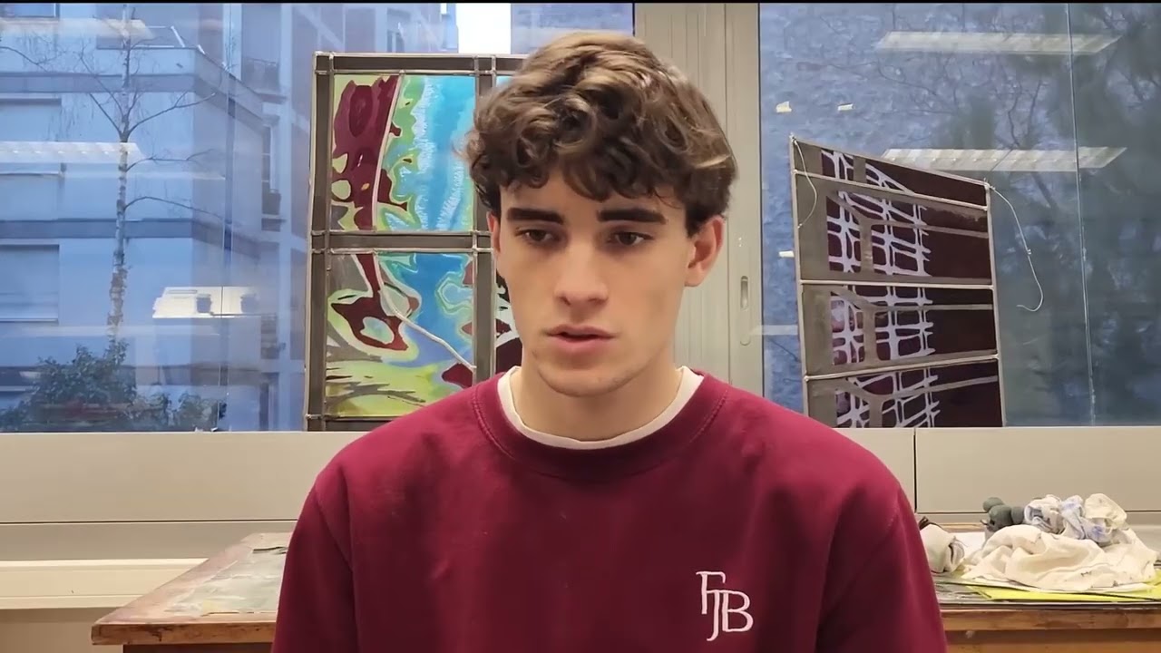 Plongée dans l'art du vitrail