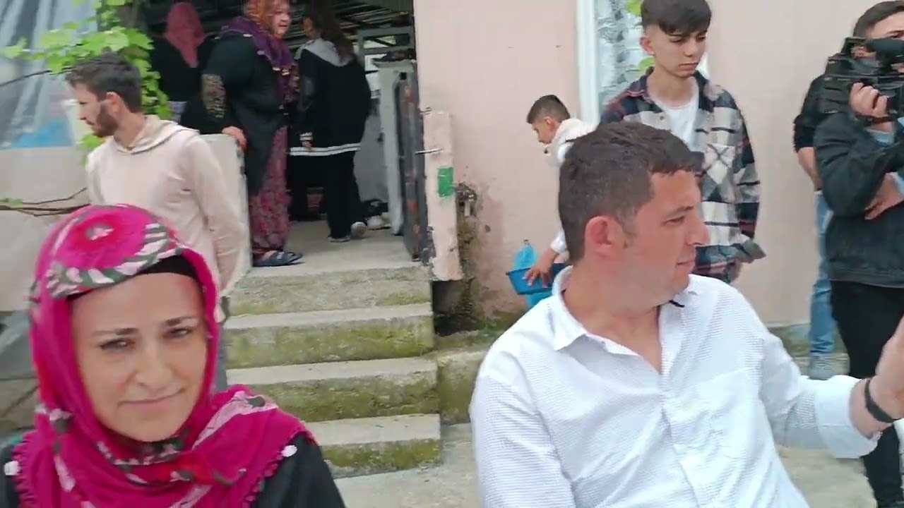 ALAPLI GÜRPINAR KÖYÜ ÇOBANLAR MAHALLESİ KAPTAŞ OYUN HAVASI