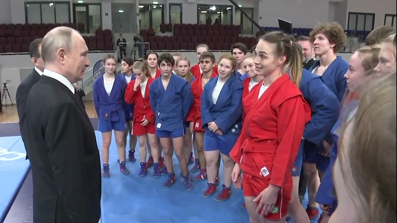 Путин посетил новый Дворец самбо в Краснодаре