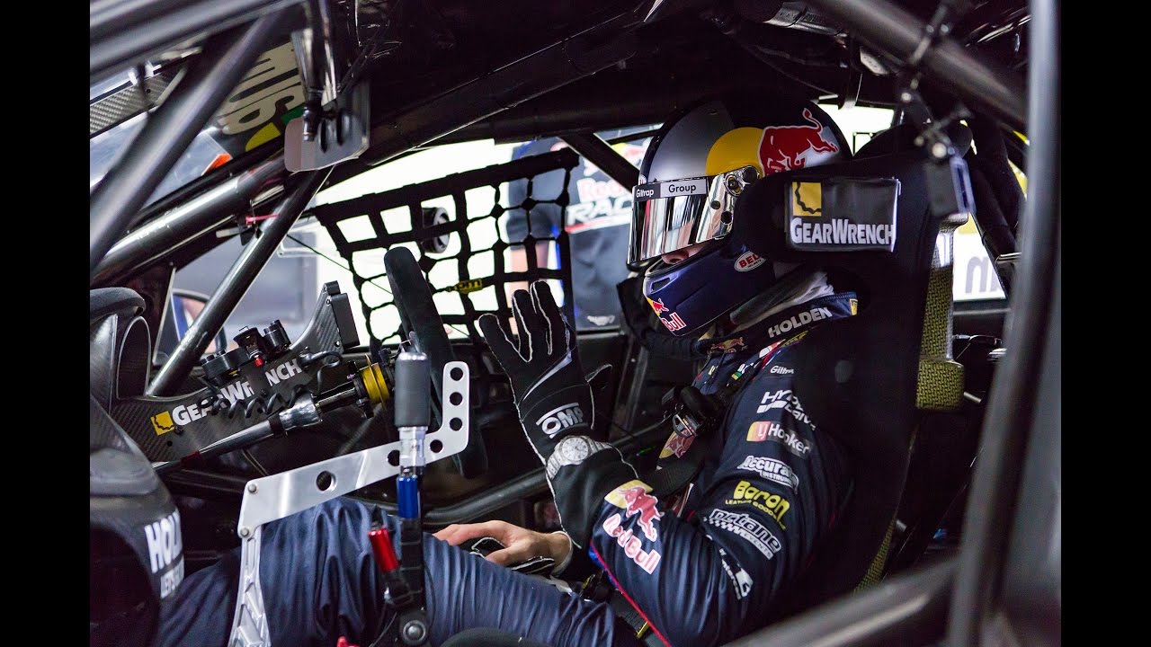 Building the 'Night Drift' custom Supercars spec Holden Commodore drift car
