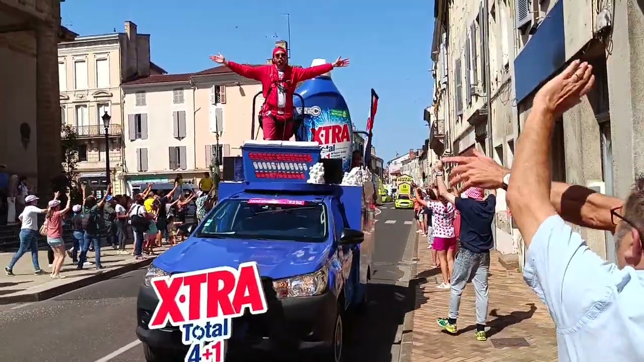 tour de France Mont de Marsan 2023 caravane