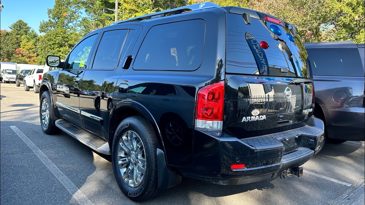 2015 Nissan Armada Platinum startup and horn