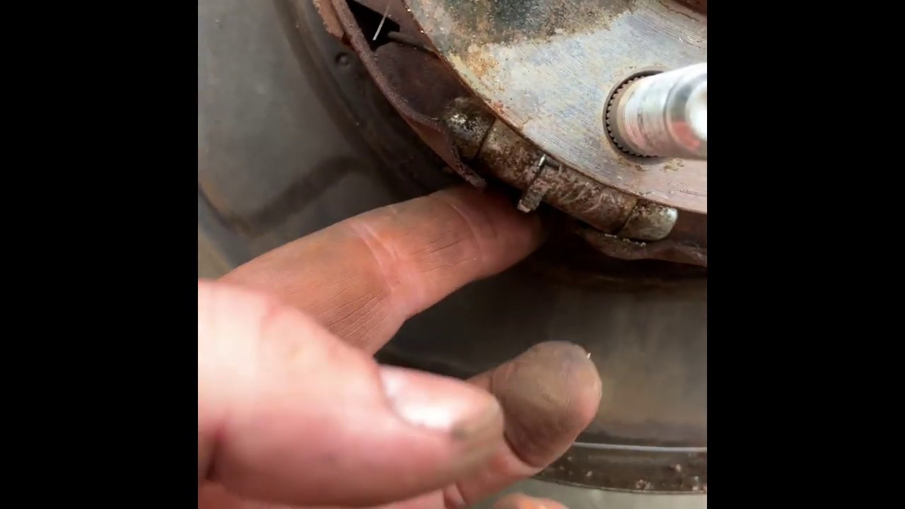 2010-2013 Kia Soul Parking (Rear) Brake Adjustments