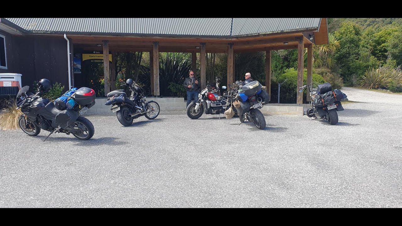 Touring New Zealand by motorcycle 14 Queenstown to Haast