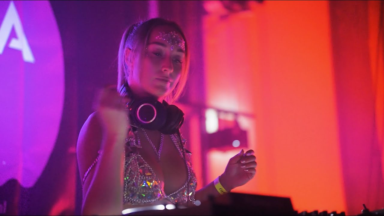 Daniella Bjarnhof I Mystical Goddess I Techno