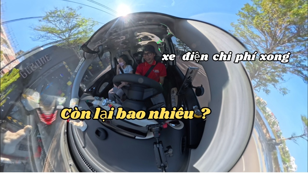 Sau khi trừ chi ph&iacute; , chạy taxi điện c&ograve;n , lại bao nhi&ecirc;u ?