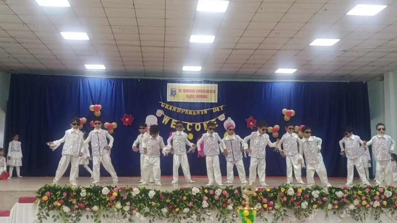 Grand parent's day celebration at school 