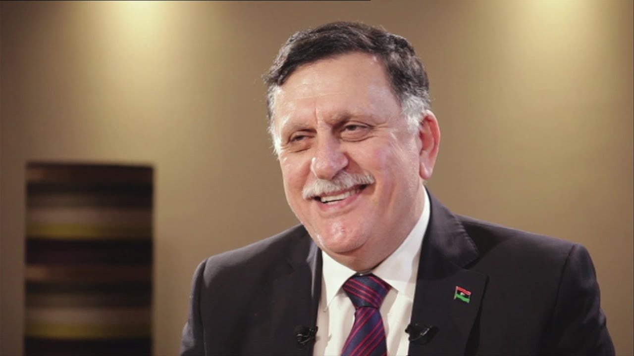 فايز السرّاج في المشهد