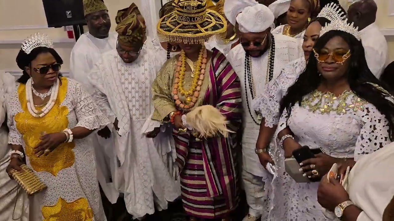 2nd entrance of Yeye Loye at the wedding ceremony of Tyrone and Sandra.