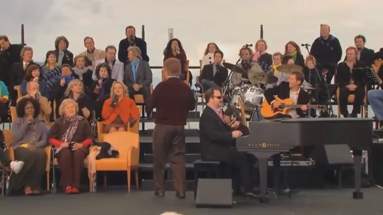 When God Dips His Love In My Heart - Stephen Hill & Wes Hampton