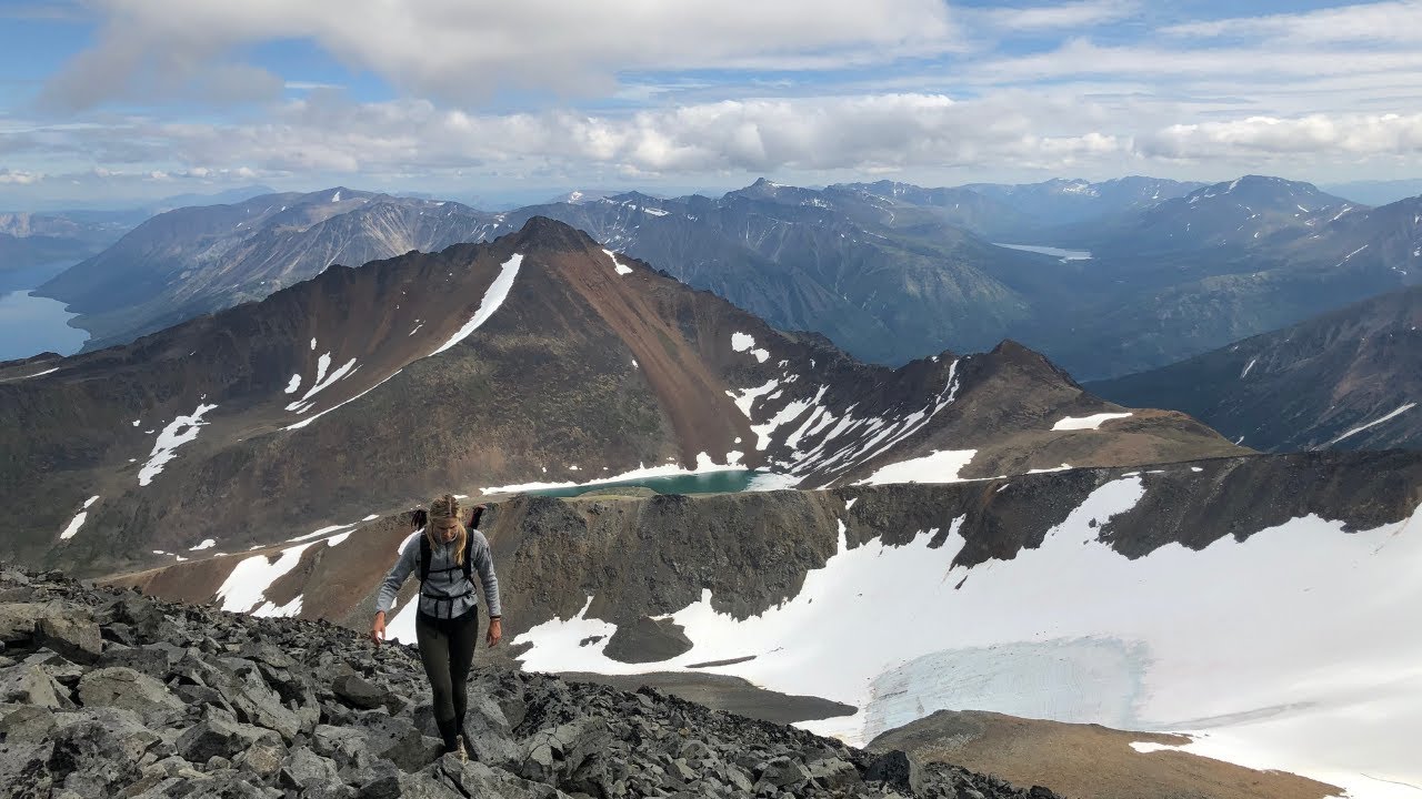 Paddy Peak | Hiking in The Yukon