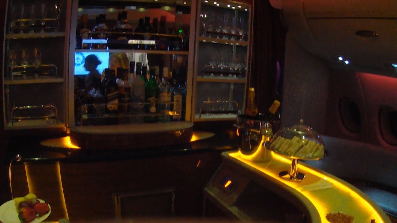 A380 ROME to KOH SAMUI - EMIRATES and BANGKOK AIRWAYS Business Class-11 03 2015