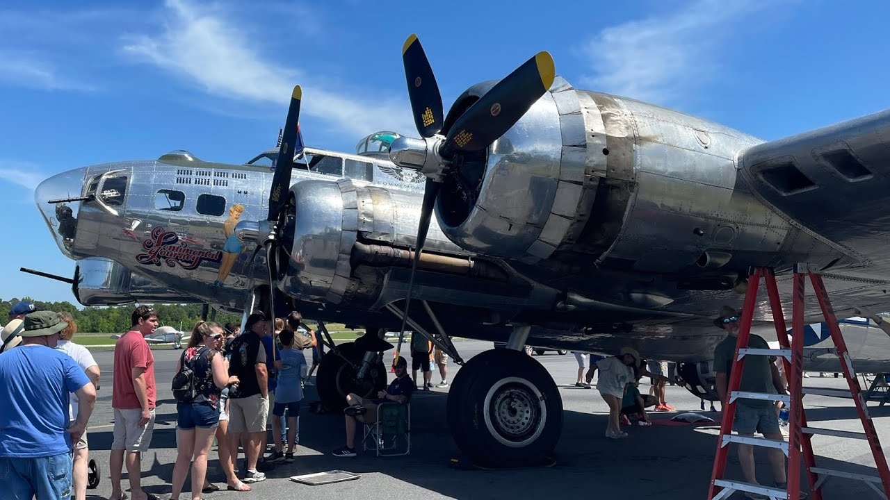 *COMPLETE GROUND TOUR* B17 Flying Fortress "Sentimental Journey" + B25 Mitchell "Maid in the Shade"